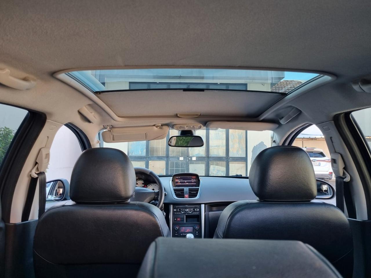 Peugeot 207 1.6 THP 156CV 5p. Allure