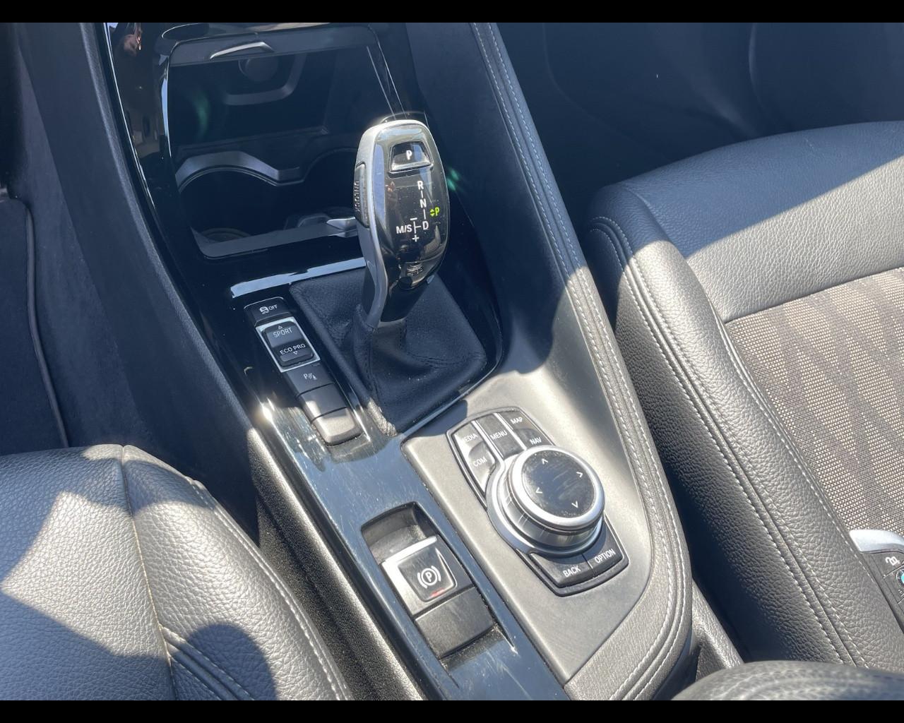 BMW X1 (F48) - X1 sDrive16d xLine