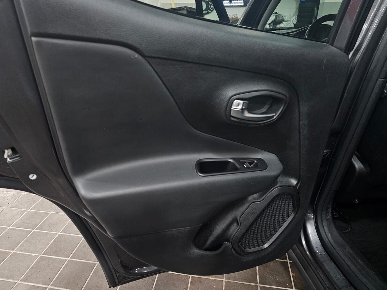 NUOVA JEEP RENEGADE LIMITED BLACK LINE 1.6 MJT 130CV MY22