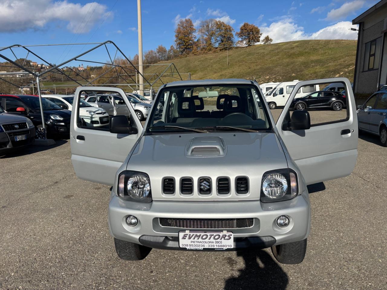 Suzuki Jimny 1.5 DDiS cat 4WD SOLO PER OPERATORI DEL SETTORE.