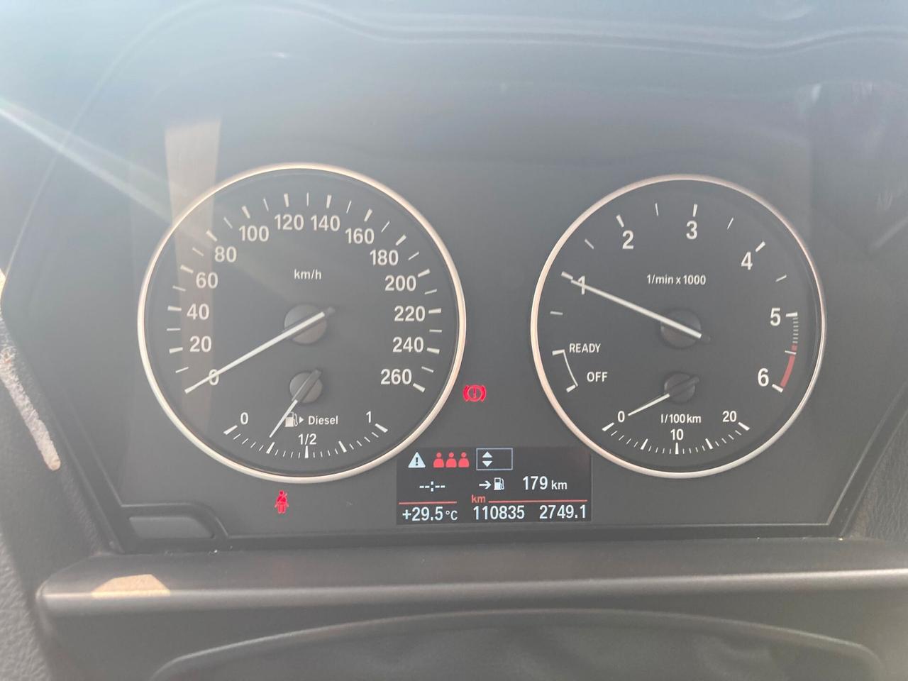 Bmw 114 114d 3p. Urban