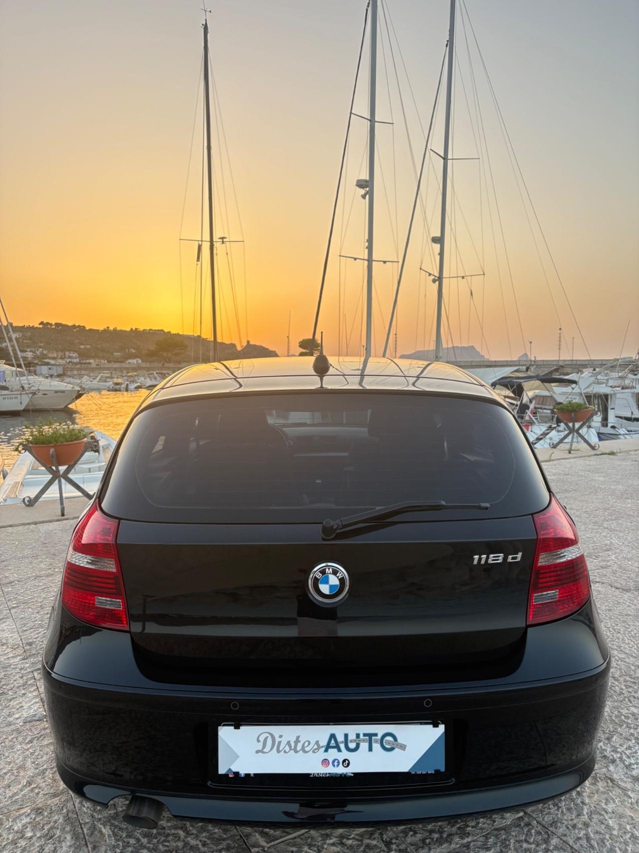 Bmw 118d 5 porte super accessoriata