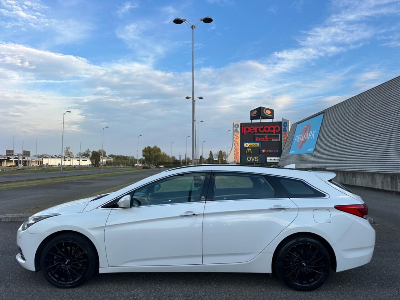 Hyundai i40 Wagon 1.6 CRDi DCT Business