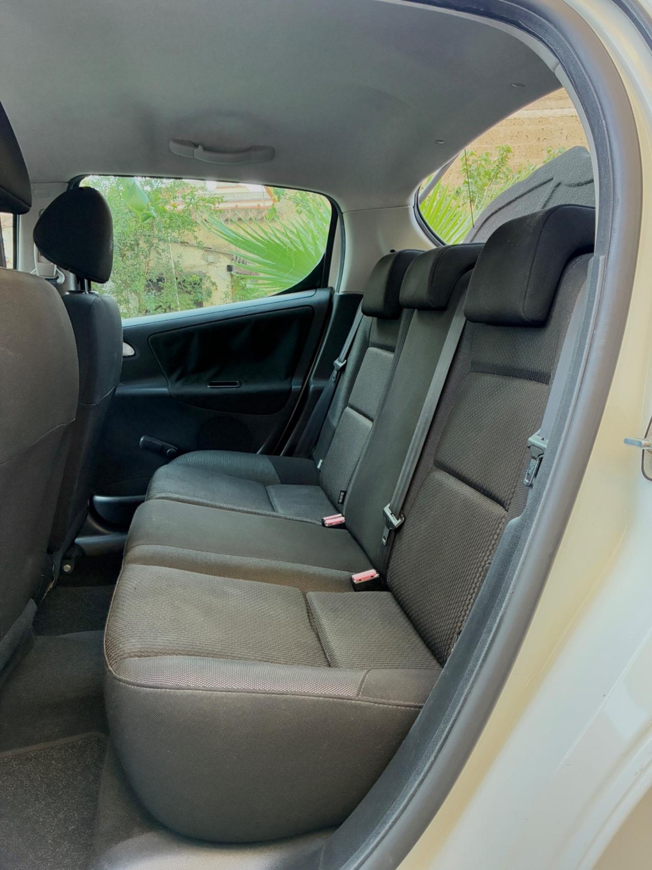 Peugeot 207 1.4 HDi 70CV FAP 5p. XS