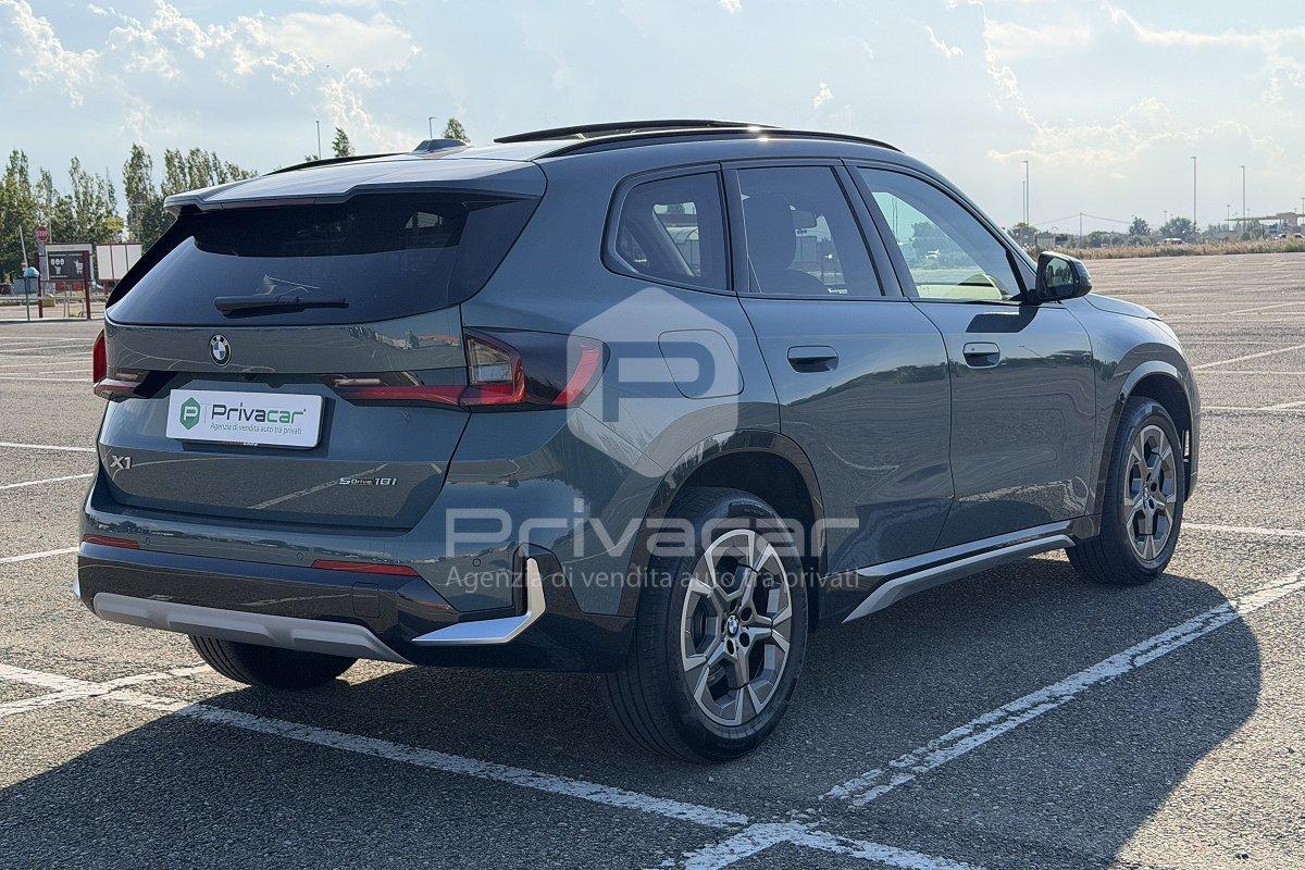 BMW X1 sDrive 18i xLine