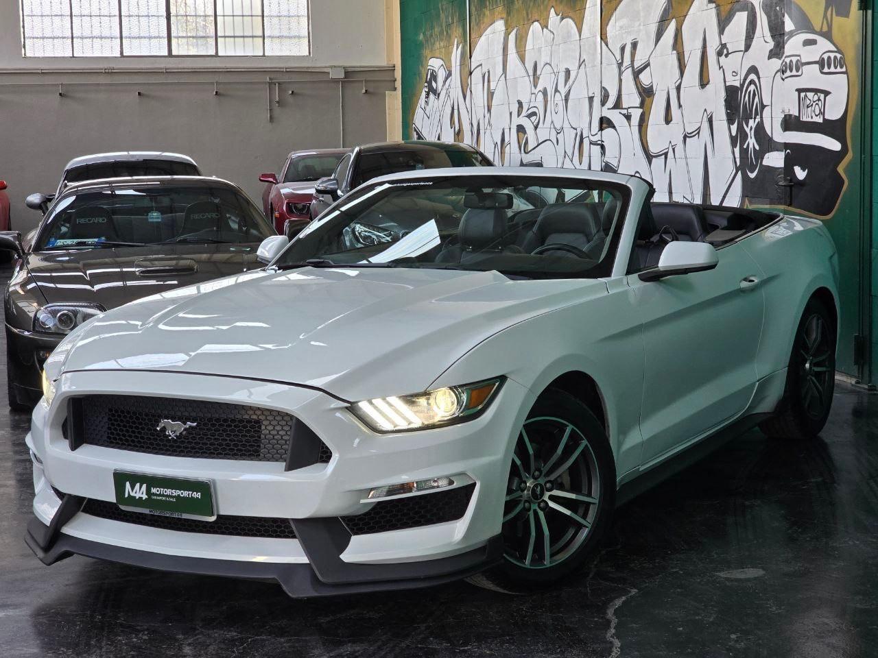 Ford Mustang 3.7 V6 Cabrio