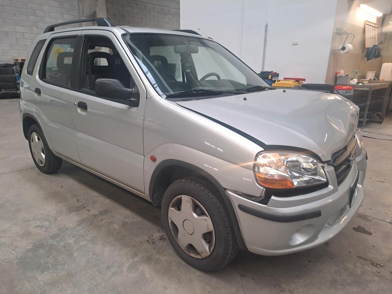 SUZUKI IGNIS 1.3 4X4 ** BENZINA **