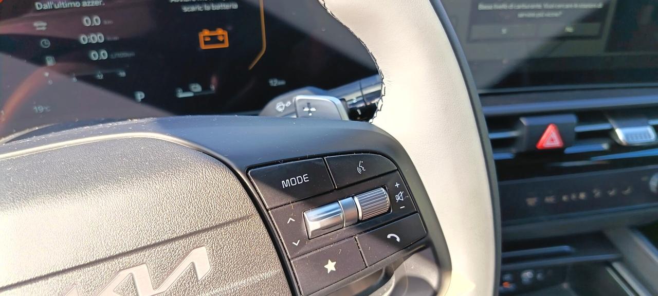 Kia Sportage 1.6 TGDi HEV AT GT-line Plus bicolor