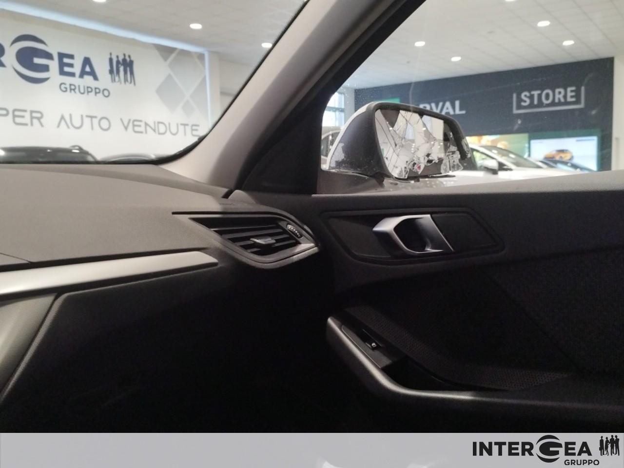 BMW 118d Business Advantage auto