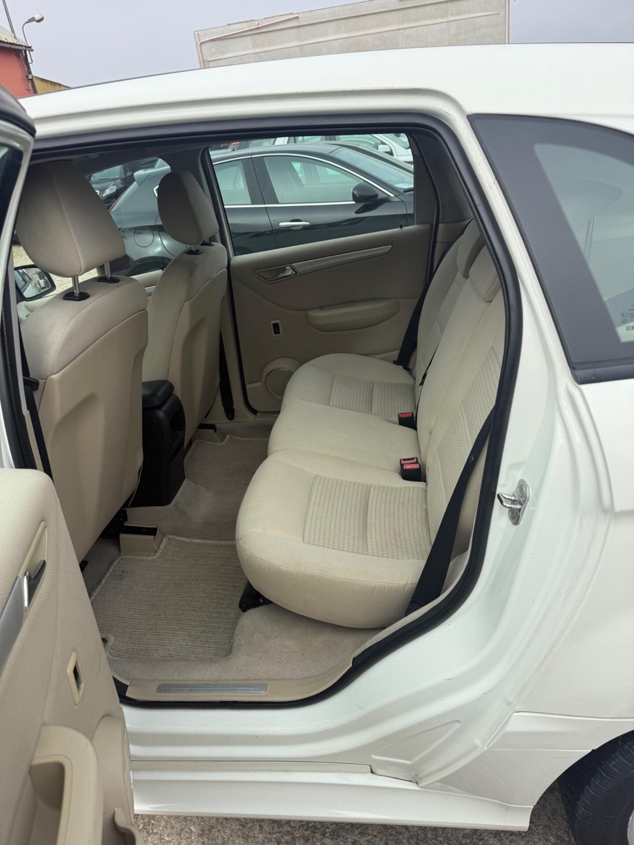 Mercedes-benz A 180 CDI Premium