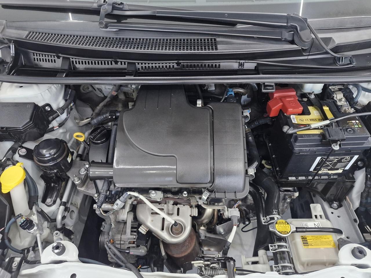 TOYOTA YARIS 1.0 BENZINA 69CV X NEOPATENTATI
