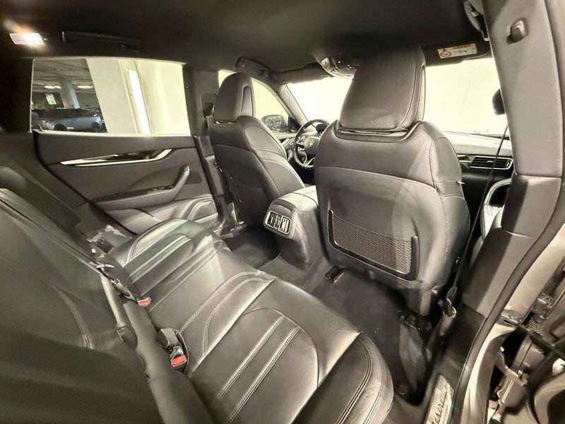 Maserati Levante V6 AWD Gransport