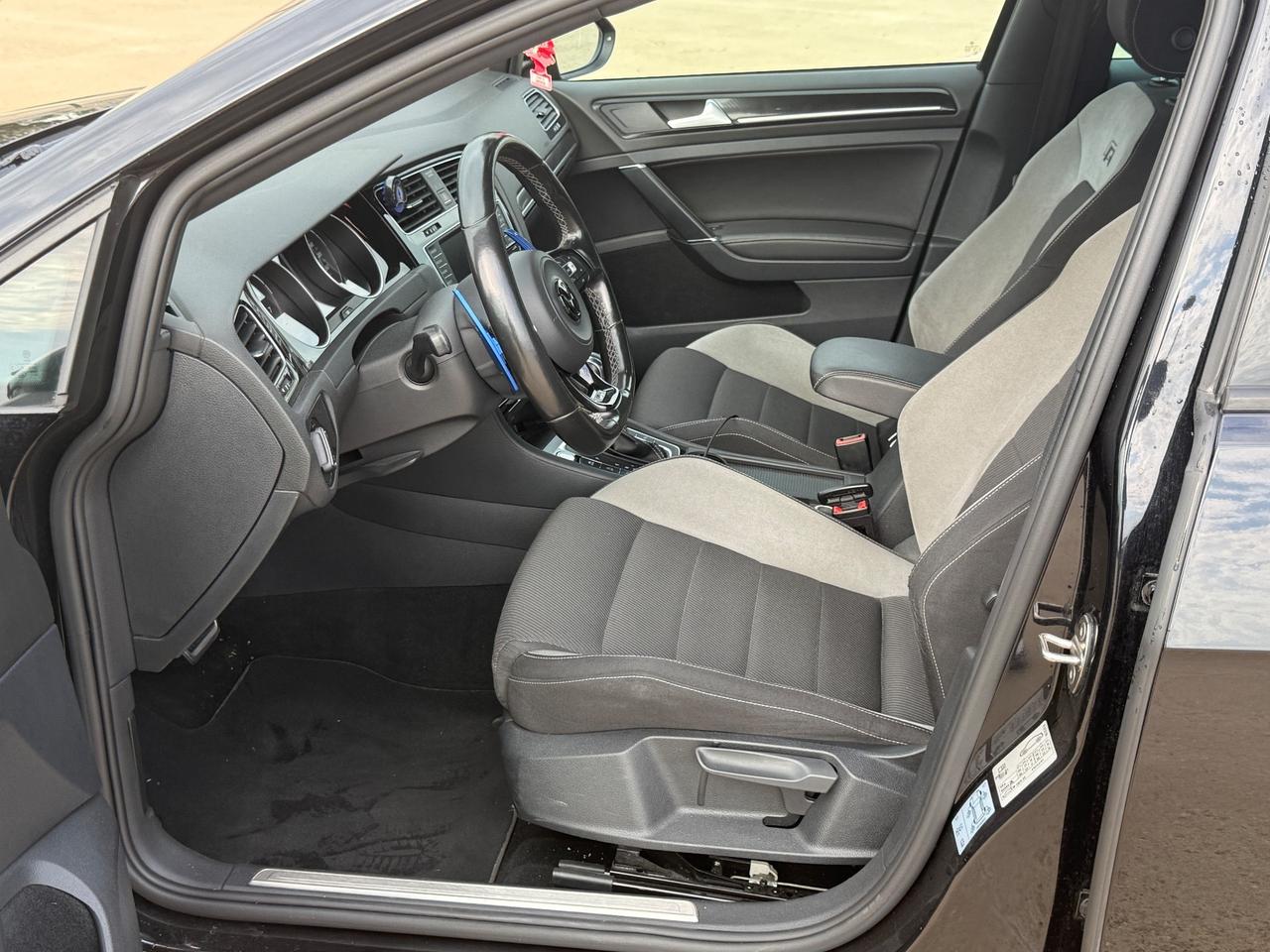 Volkswagen Golf R 2.0 TSI DSG 5p.