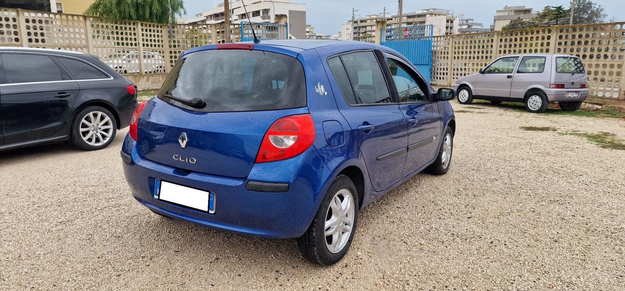 Renault Clio 1.2 16V TCE 100CV 5 porte Le Iene