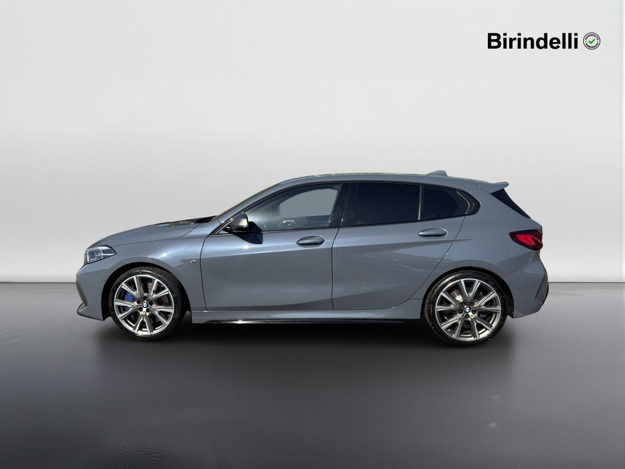 BMW Serie 1 (F40) - M 135i xDrive