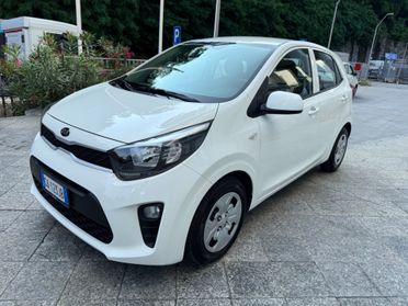 KIA PICANTO 1.0 NEOPATENTATI