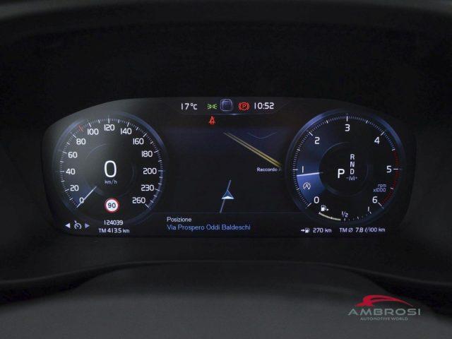 VOLVO XC40 D3 AWD Geartronic Business Plus