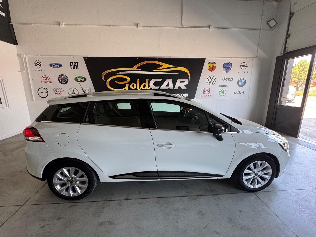 Renault Clio Sporter dCi 8V 75 CV Moschino Intens