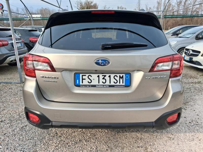 Subaru Outback 2.5i Premium lineartronic