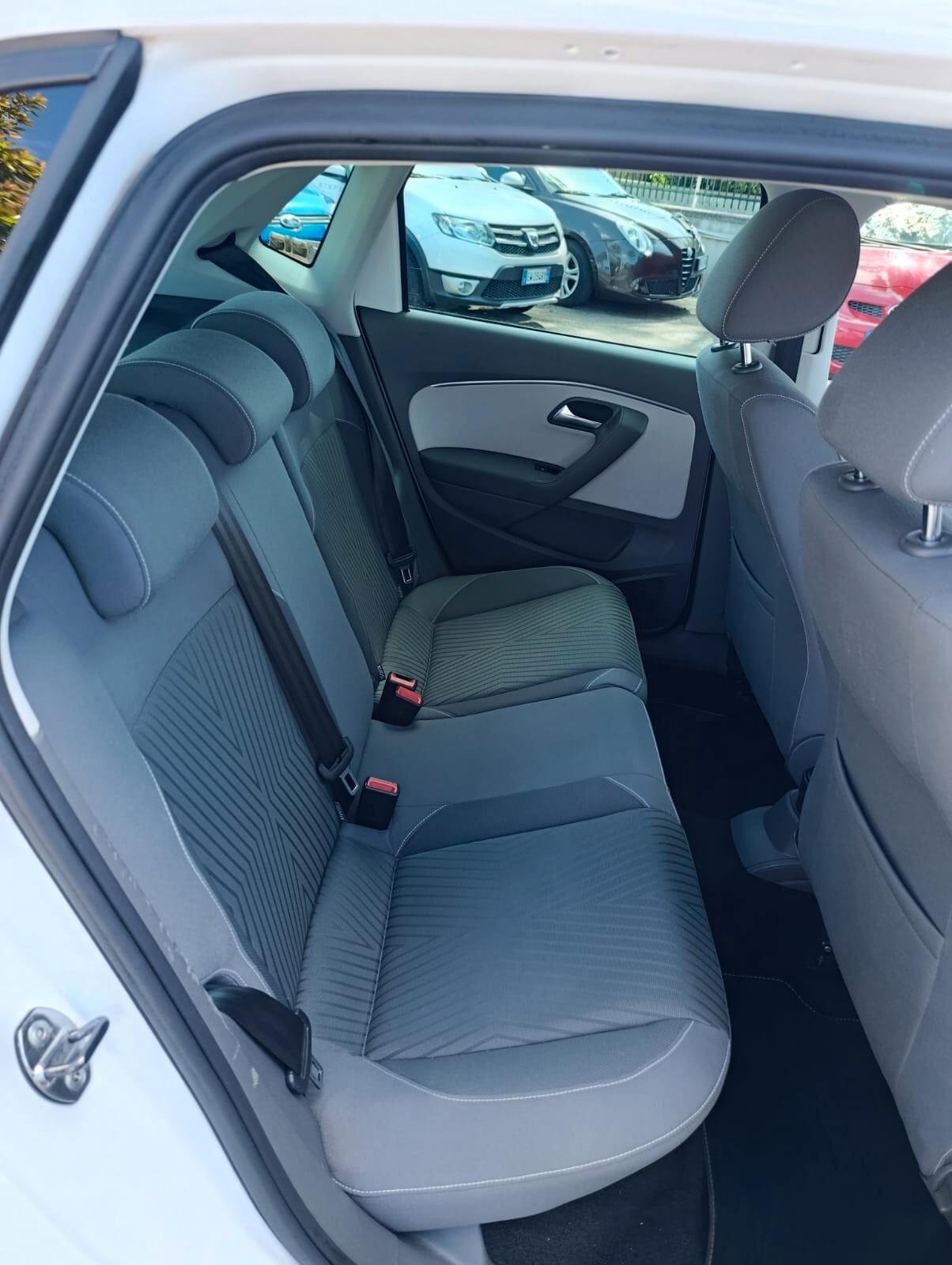 Volkswagen Polo 1.4 TDI BlueMotion 2014