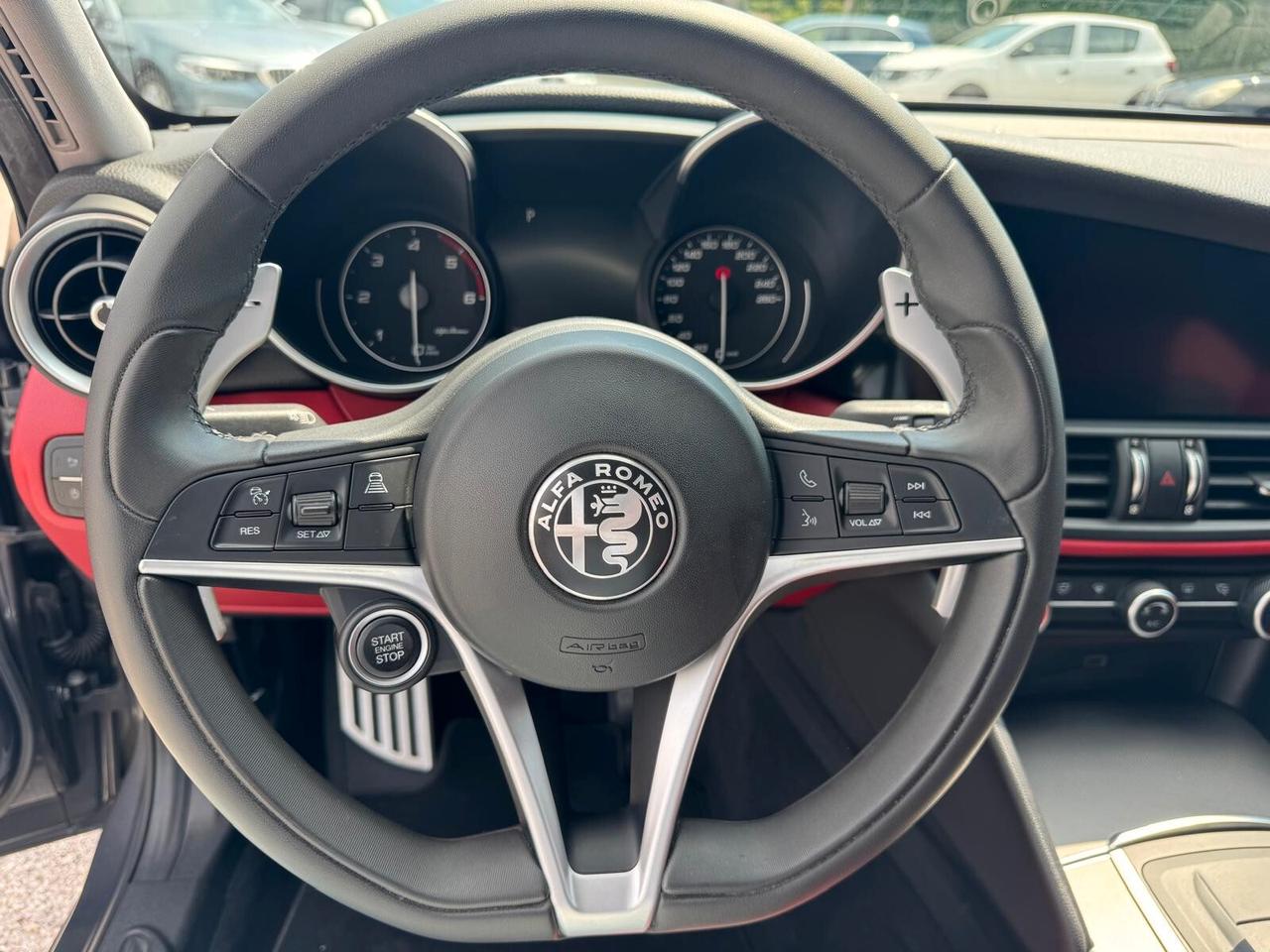 Alfa Romeo Giulia 2.2 Turbodiesel 190 CV AT8 B-Tech