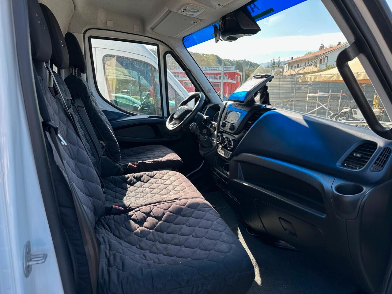IVECO DAILY TRASPORTO ALIMENTI 2.3D 136CV 10/2020
