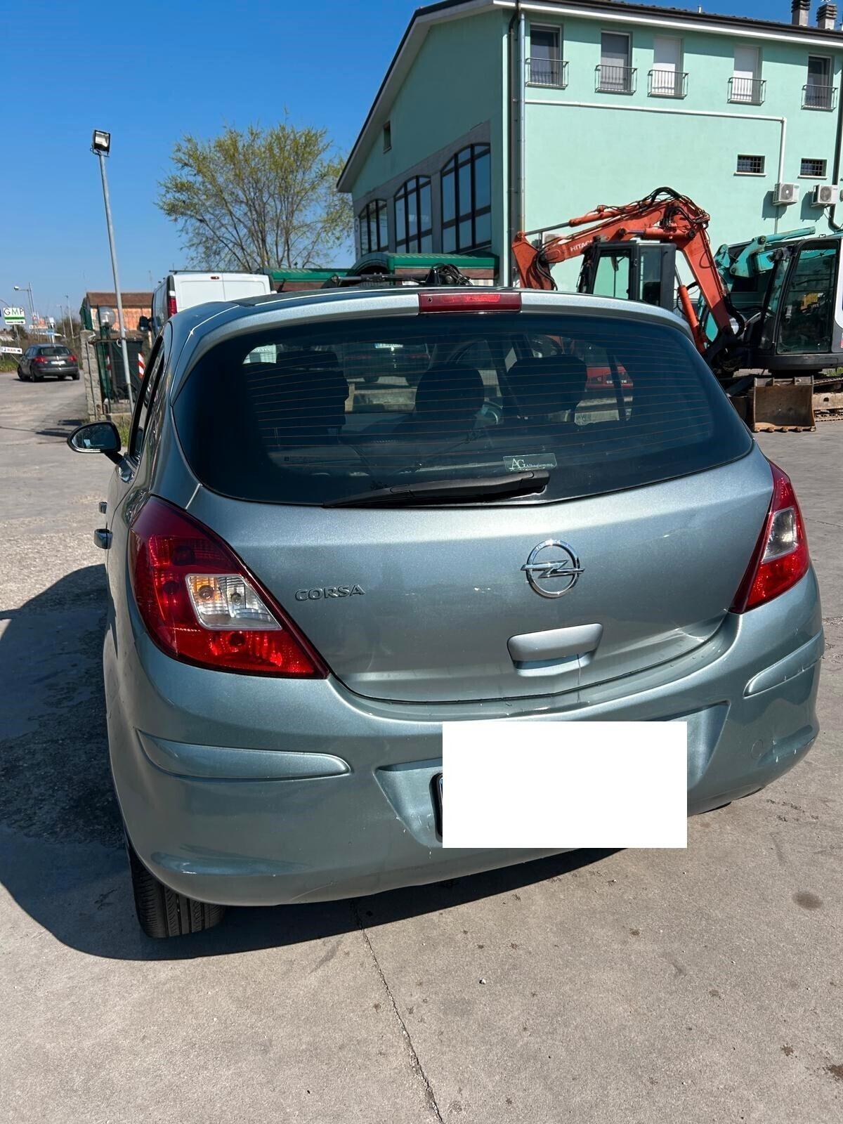 Opel Corsa 1.2 benzina 5 porte Sport Automatica ok neo patentati