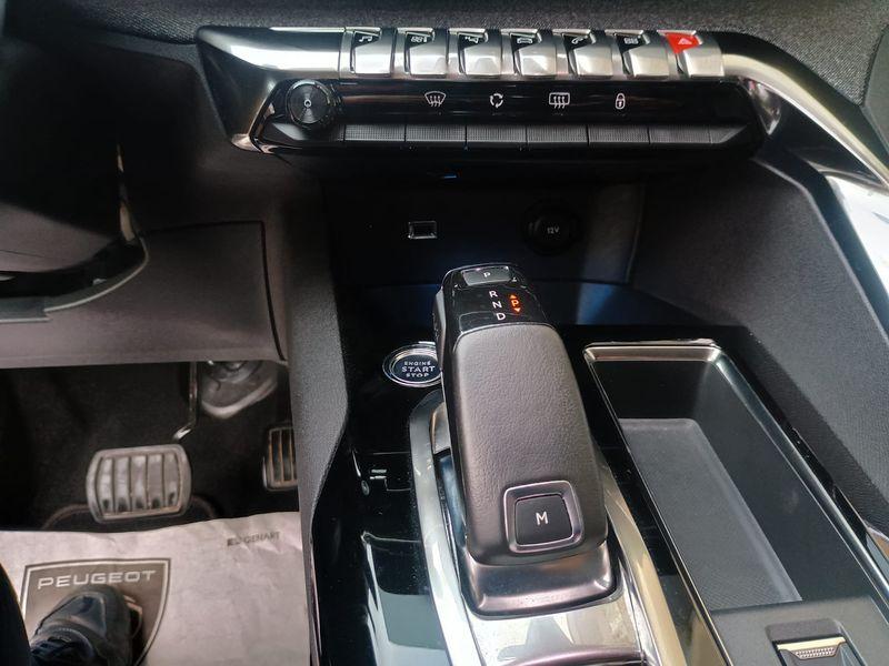 PEUGEOT 3008 II 2021 - 3008 1.5 bluehdi Allure Pack s&s 130cv eat8