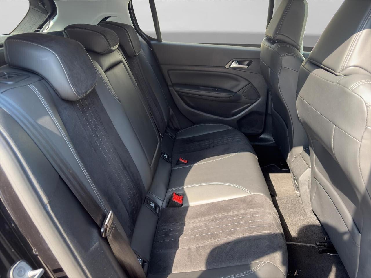 Peugeot 308 5p. 1.6 BlueHDi 120 aut. Allure
