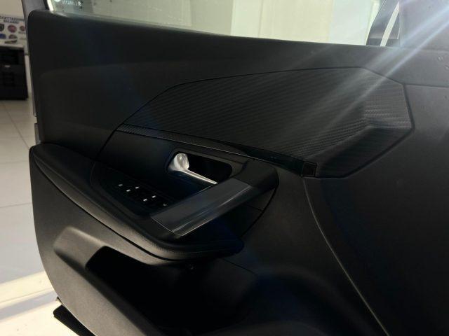 PEUGEOT 2008 BlueHDi 130 S&S EAT8 Allure Navi Pack da?189,00
