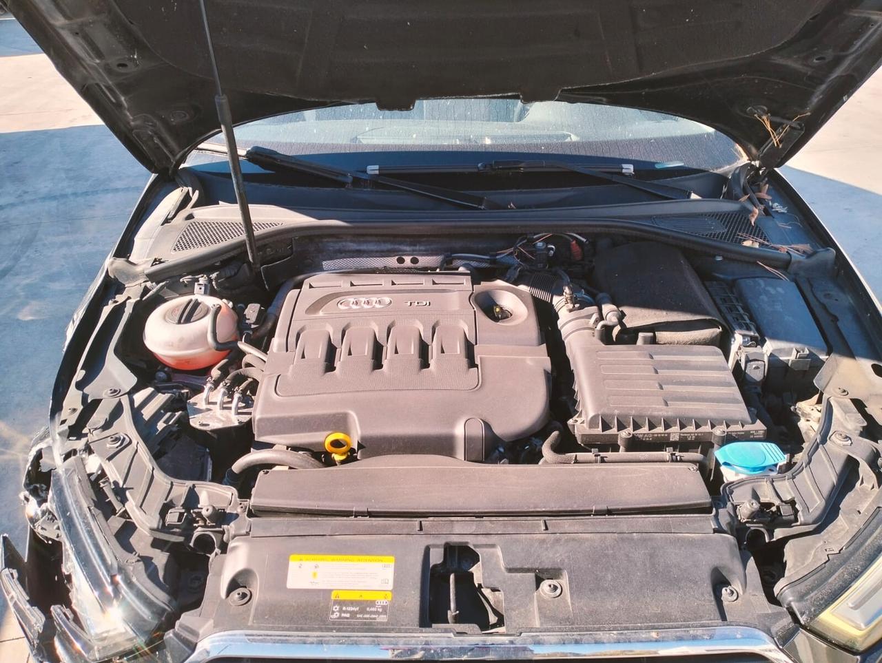 Audi A3 L Sedan 2.0 TDI 184 CV quattro S-Tronic - SINISTRATA