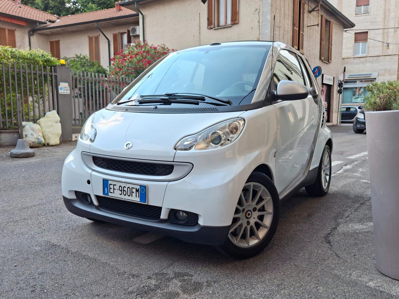 Smart ForTwo Passion Cabrio, 1.0 mhd 71cv, Euro 5.