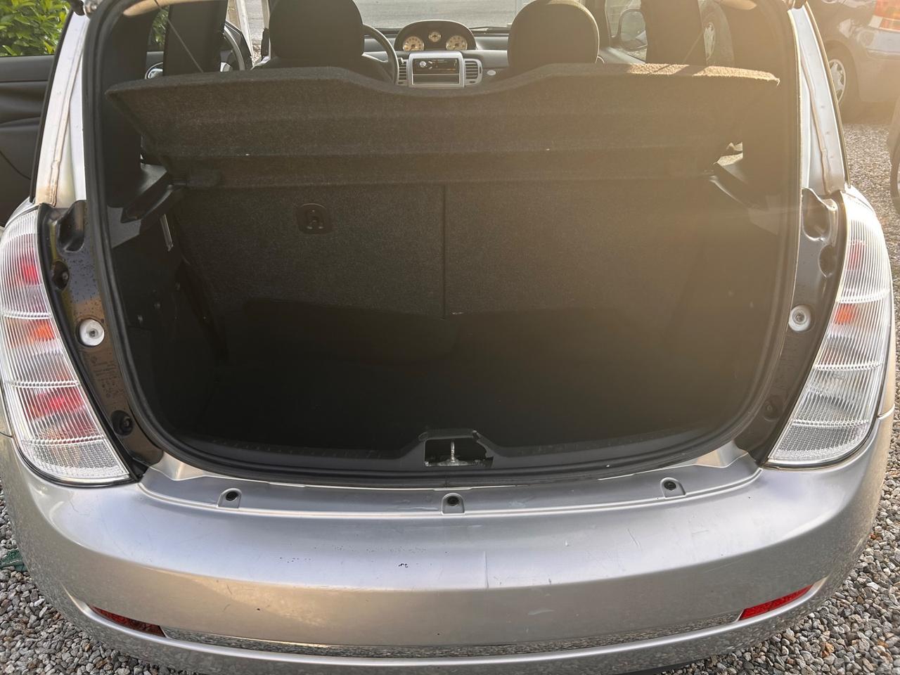Lancia Ypsilon 1.2 Oro