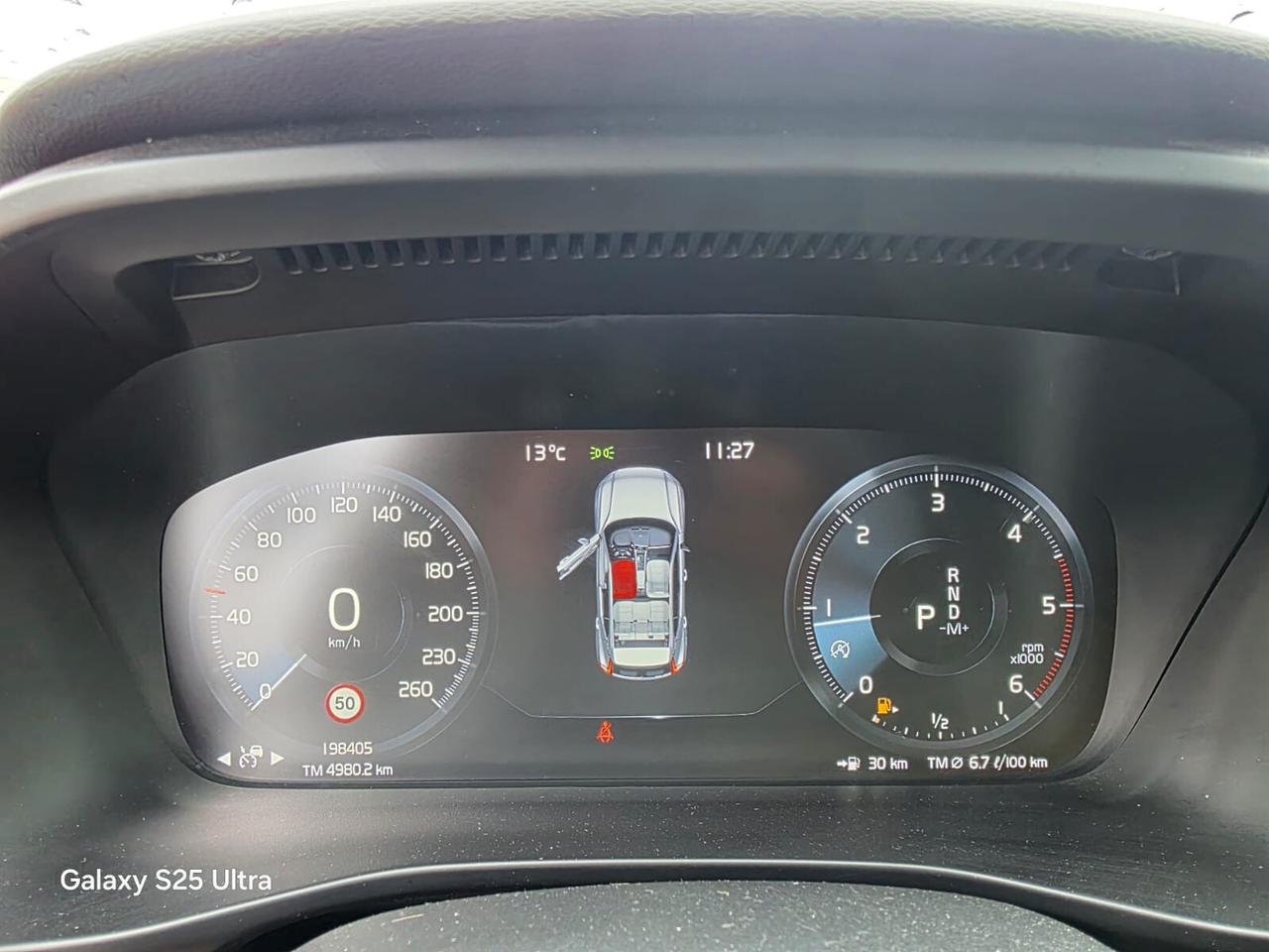 Volvo XC40 D3 Geartronic R-DESIGN 10/2018