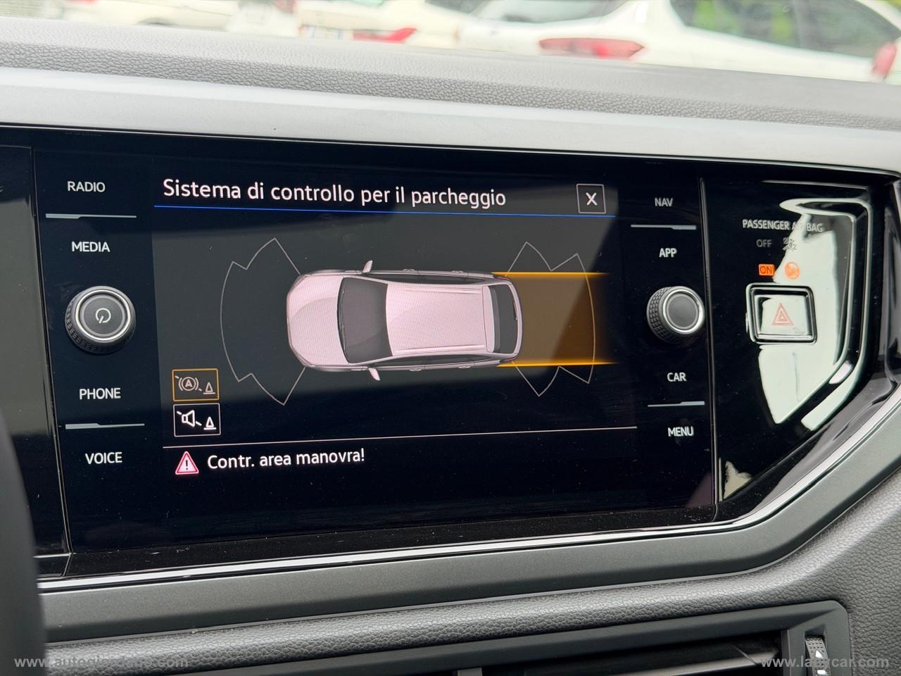 VOLKSWAGEN Taigo 1.0 TSI 110 CV R-Line