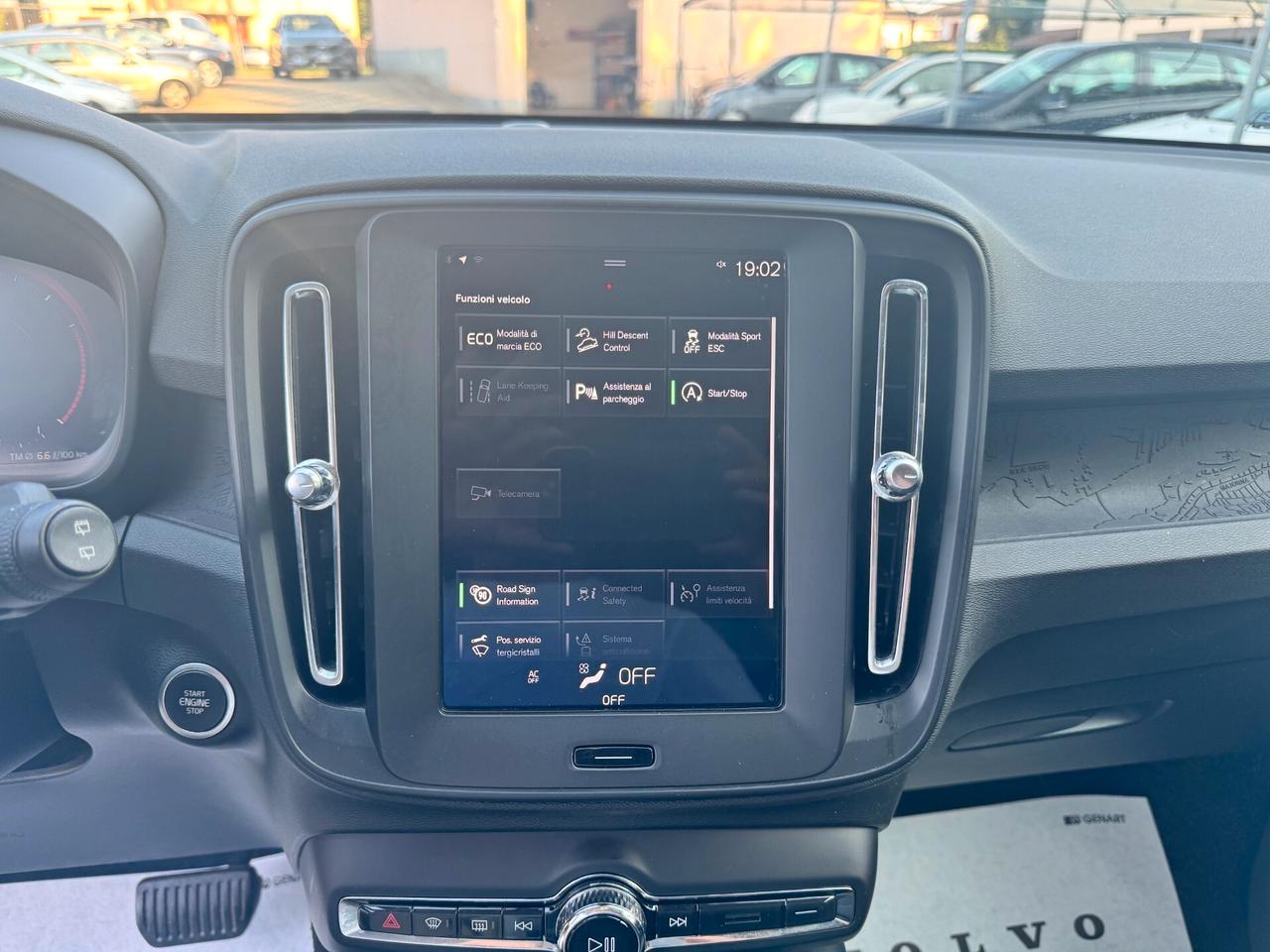 Volvo XC40 D3 Geartronic Momentum