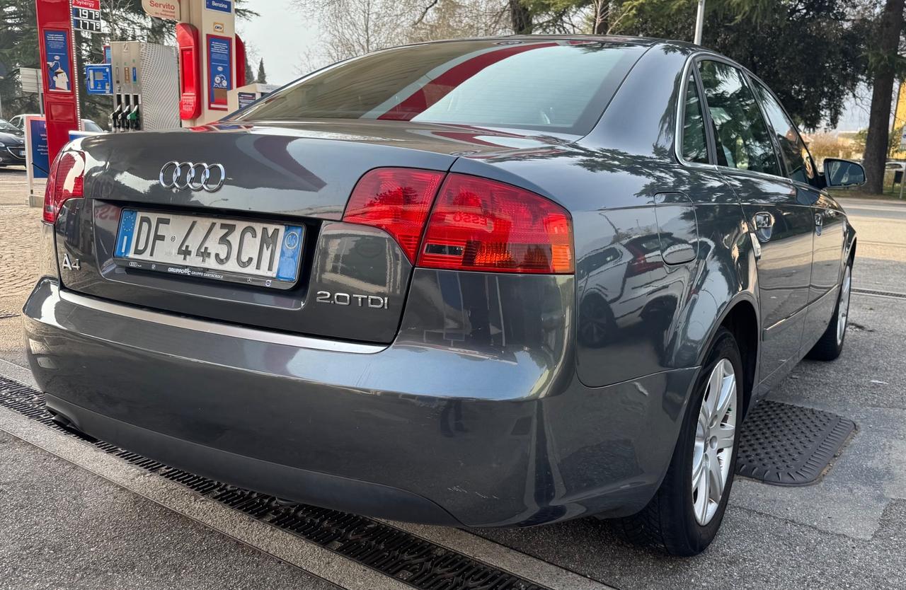 Audi A4 2.0 16V TDI Sport