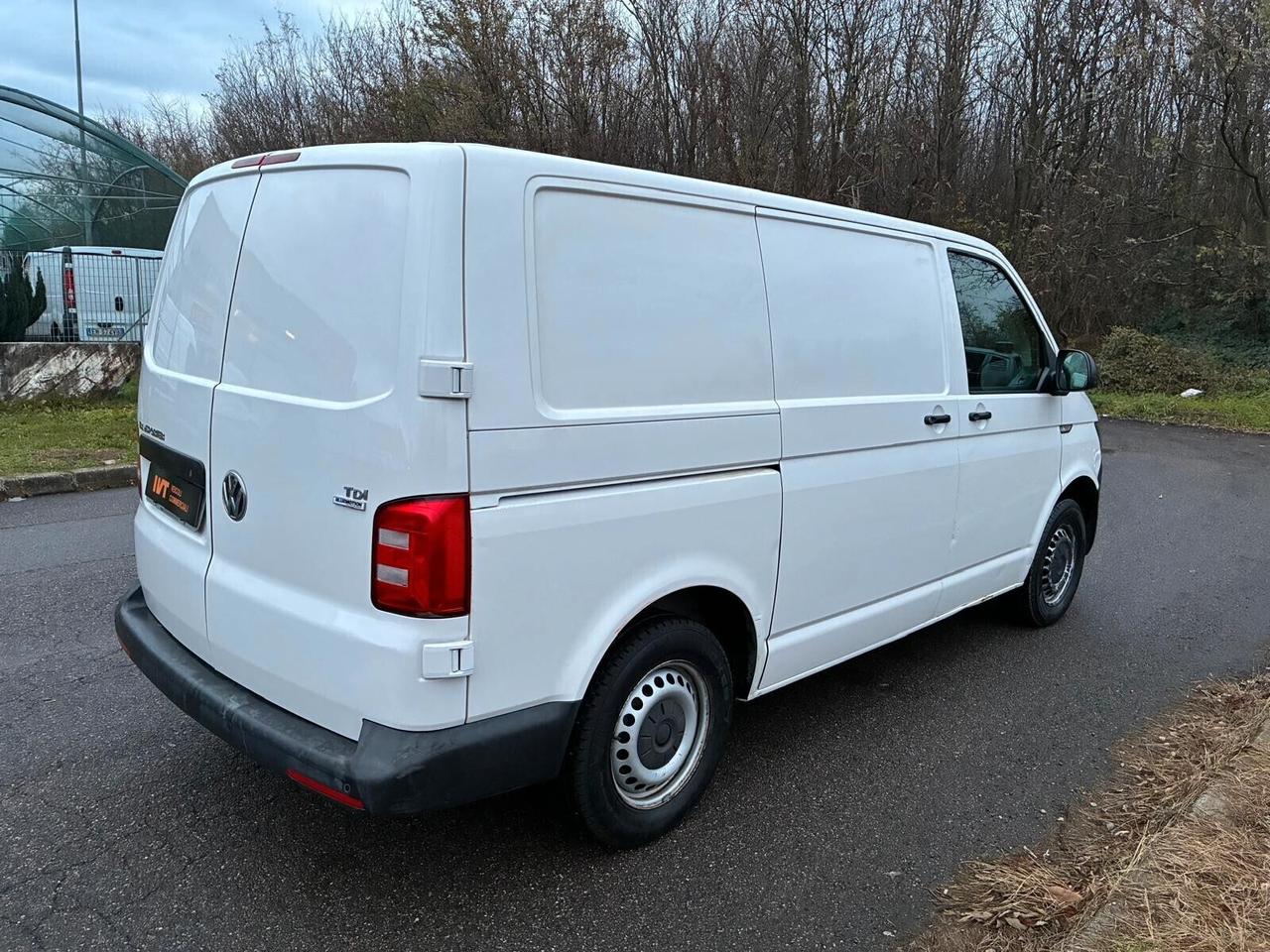 Volkswagen T6 2.0TDI 2016