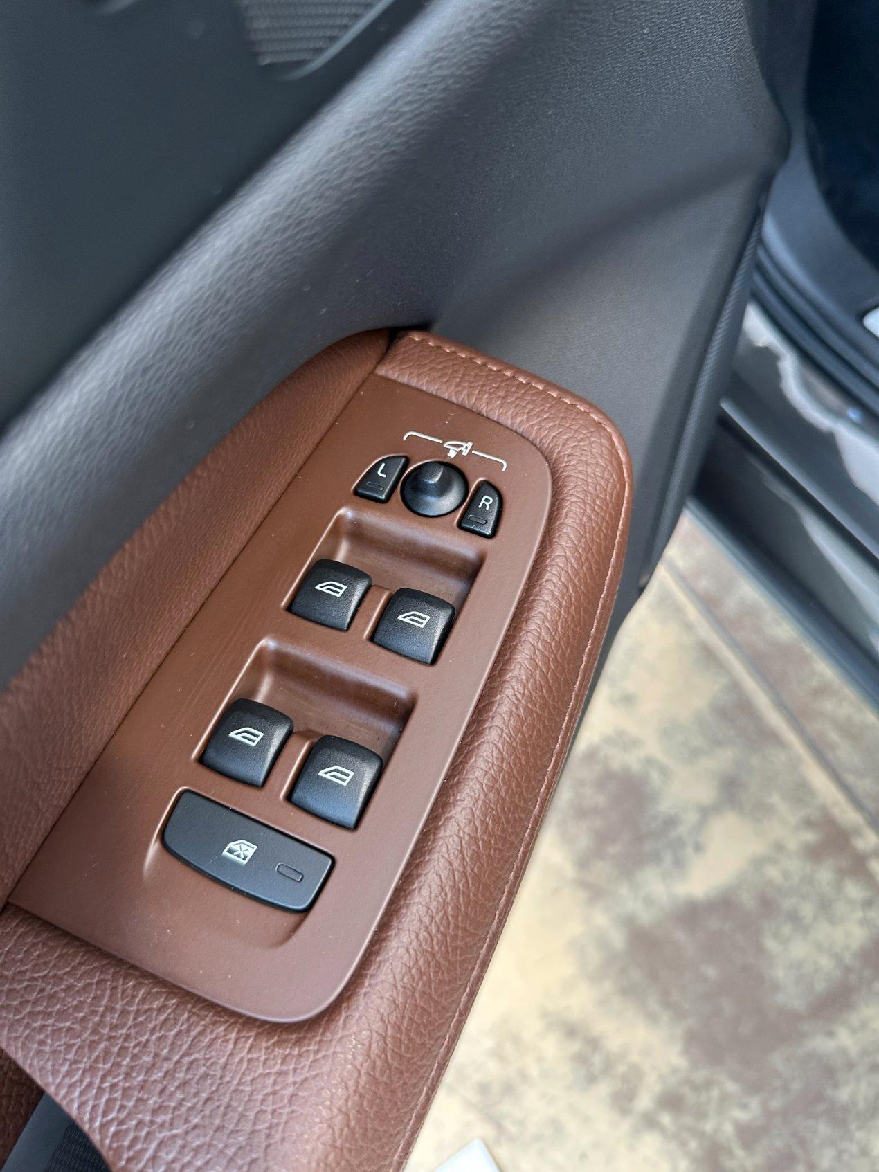 Volvo V60 2.0 d4 Inscription geartronic-19"-Carplay-Camera-Pelle