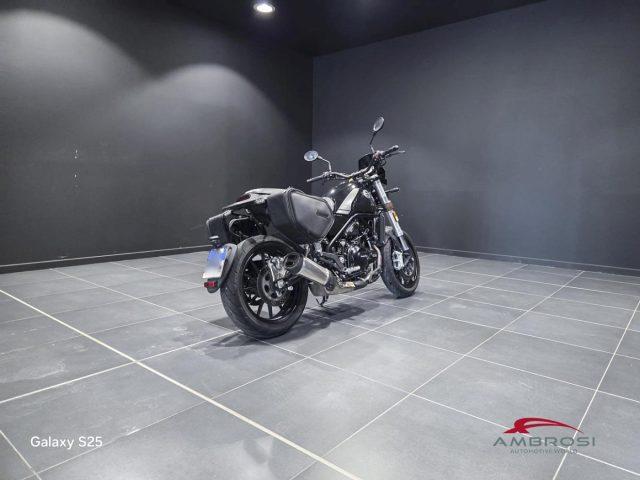 BENELLI Leoncino 500