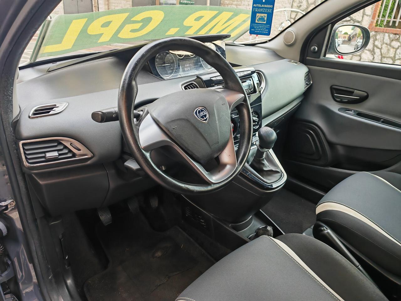 LANCIA YPSILON 1.2 BENZINA GPL CV69 KW51 ECOCHIC GOLD