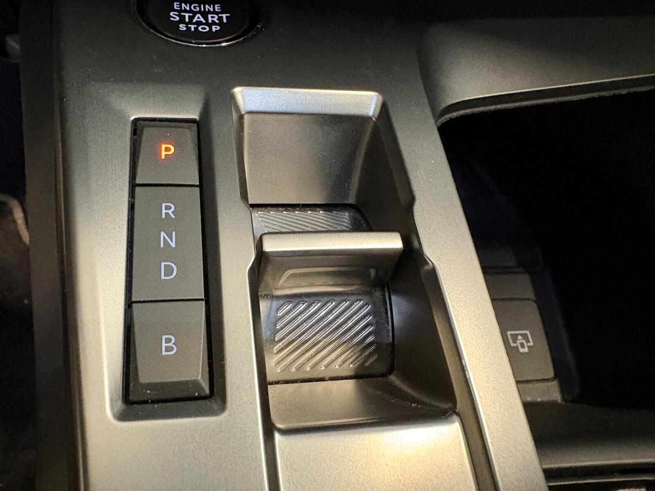 Peugeot 308 SW GT Hybrid 180 e-EAT8 PHEV SPOTICAR