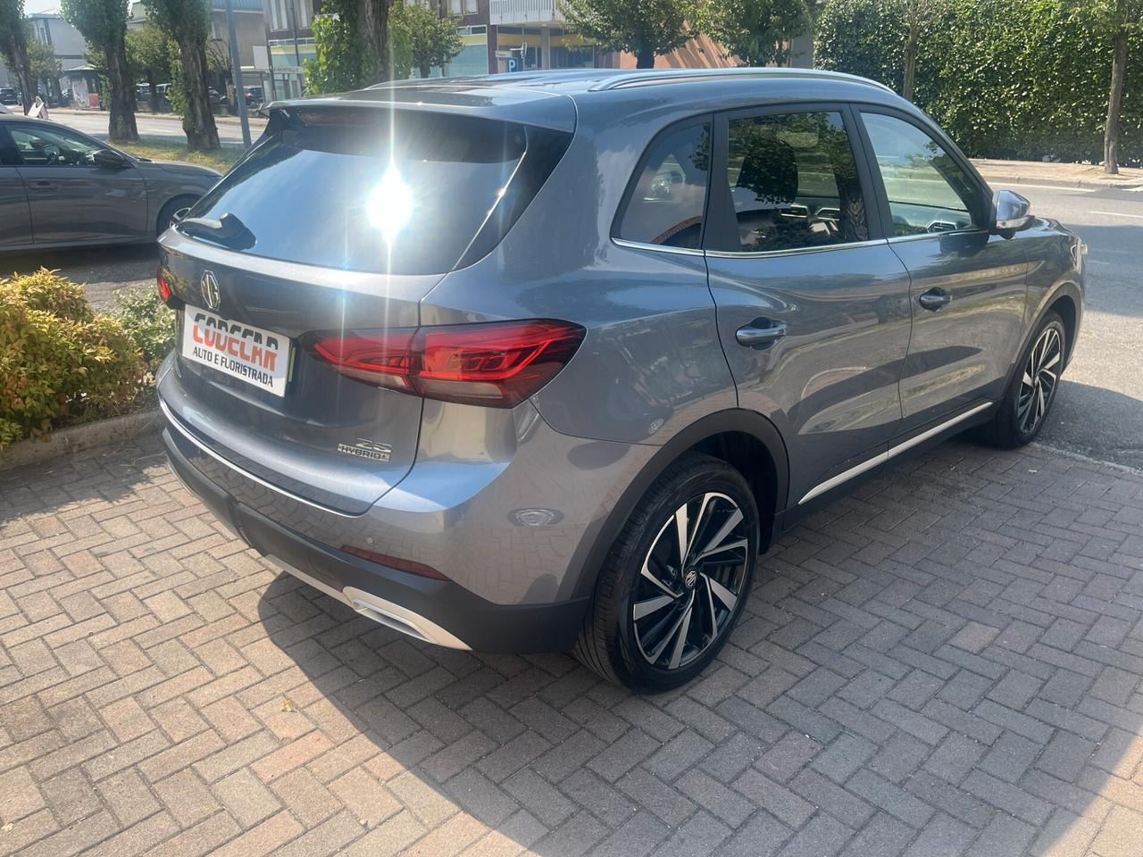 Mg ZS 1.5 Hybrid+ Luxury