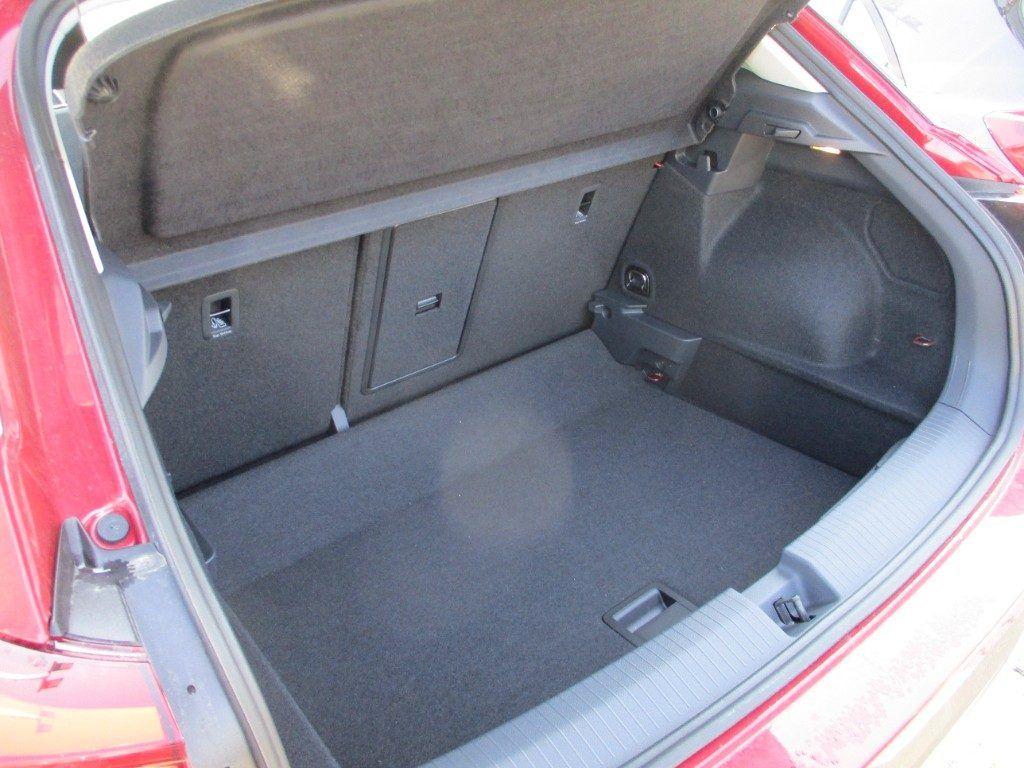 Volkswagen T-Roc 1.0 TSI Life - Retrocamera - List. 33.000