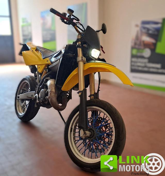 HUSQVARNA SM 125 S .