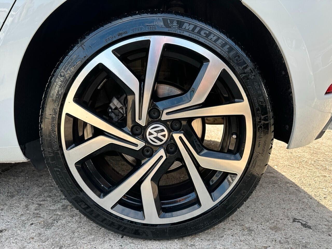 Volkswagen Golf 7.5 1.6 tdi 115cv dsg Sport