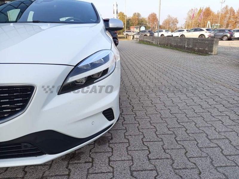 Volvo V40 V40 2.0 d2 R-design my19