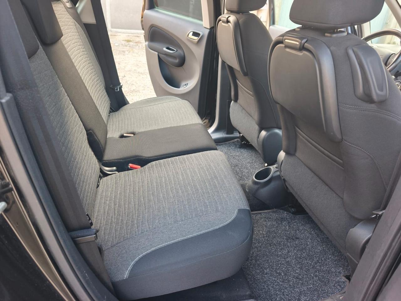 Citroen C3 Picasso 2017---1.6 Diesel