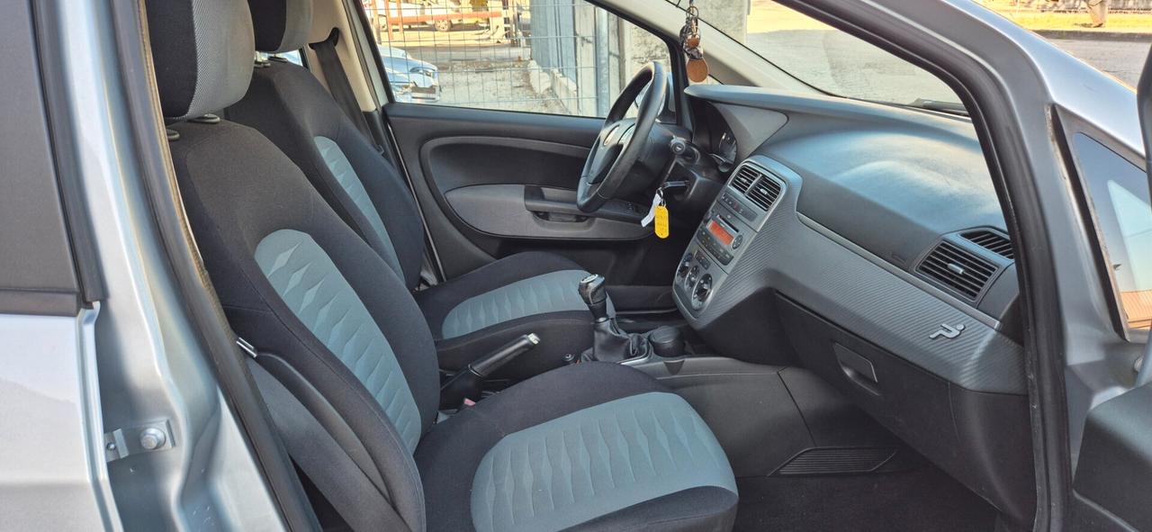 Fiat Grande Punto 1.3 MJT 75 CV 5 porte Dynamic NEOPATENTATI
