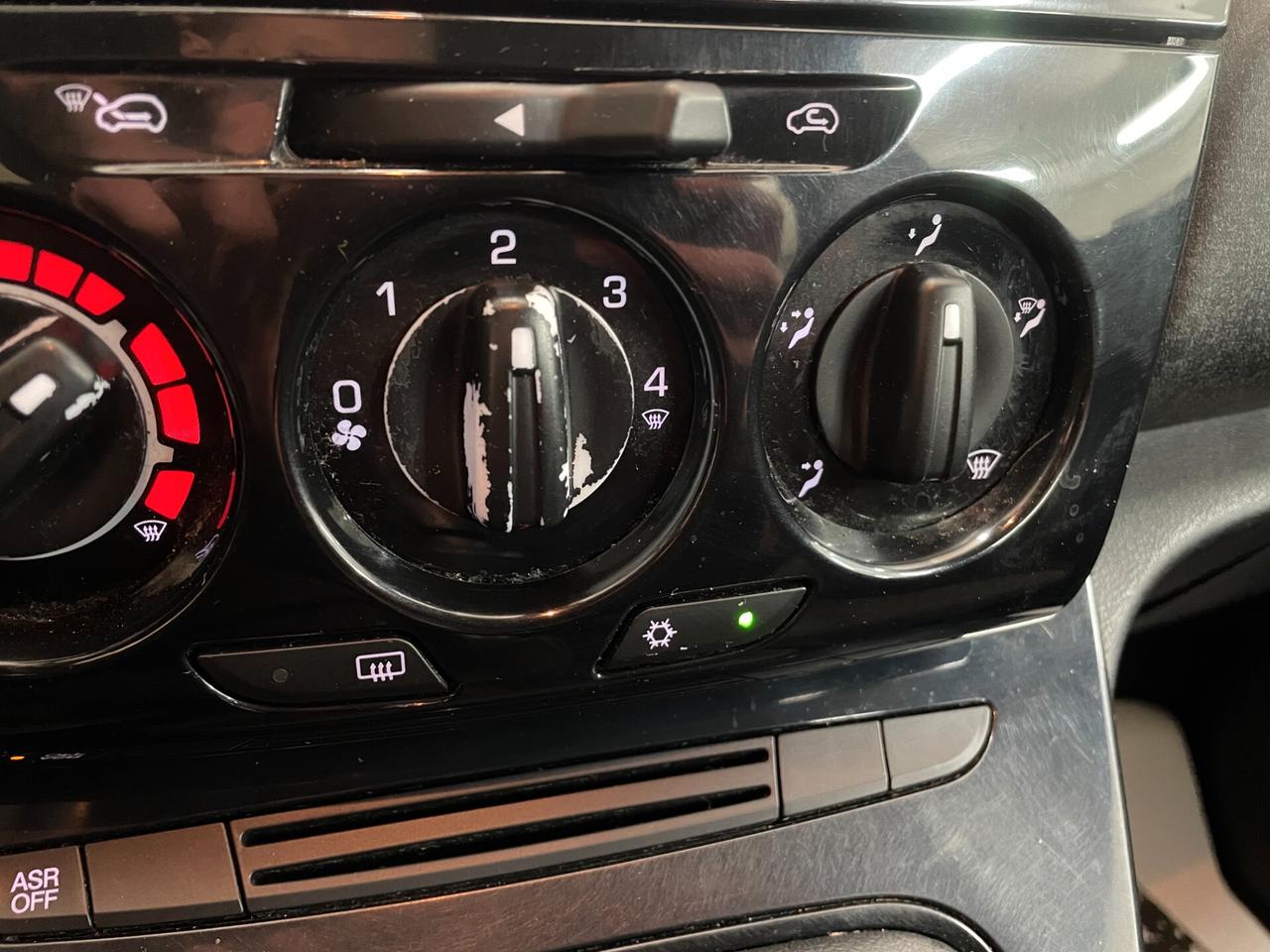 Lancia Ypsilon UNICO PROPRIETARIO - NEOPATENTATI